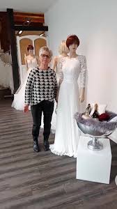 Bei ebay finden sie artikel aus der ganzen welt. Chic Braut Und Abendmode In Lippstadt Facebook