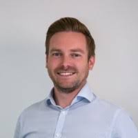 70+ perfiles de «Graver»