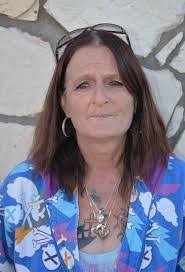 Linda Rhymes's Instagram, Twitter & Facebook