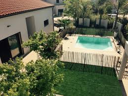 Piscine Celestine 4x4 Carree Magasin Et Installation De Piscines Coque Polyester Toulon Var 83 Alliance Piscines Toulon
