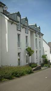 Wohnungen, wgs, zimmer (möbliert und unmöbliert). Mietwohnung Hermeskeil Brunnenweg 2a 2b 2c