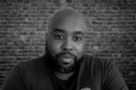 Black Madison Ave MAIN — NEWYORKFESTIVALS®