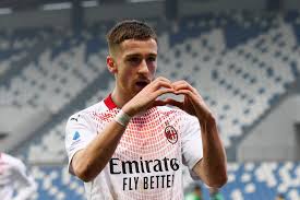 Jun 01, 2021 · alexis saelemaekers isn't just wearing the milan shirt on the pitch with his teammates, but also during vacation. Ex Saelemaekers Coach It Was A Guy Who Was Difficult To Coach