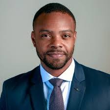 Reginald Mondesir's Instagram, Twitter & Facebook