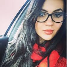 Lacey McKee (laceykmckee)