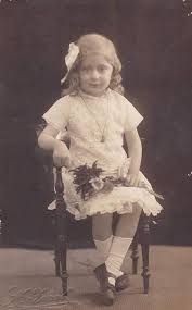 Pin By Liliane Elkhoury On حبايب Flower Girl Flower Girl Dresses Little Miss