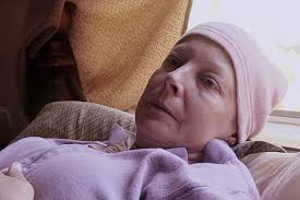 Nicole Lencioni's Instagram, Twitter & Facebook