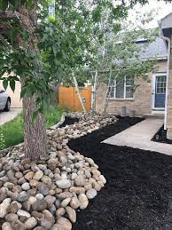 River Rock Landscaping Ideas To Transform Your Landscape Landscape Ideas Tips River Rock Landscaping Landscaping With Rocks Landscaping Around House