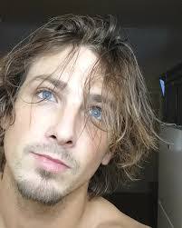 Justin Bodiford's Instagram, Twitter & Facebook