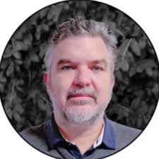 Brian Hardwick's Instagram, Twitter & Facebook