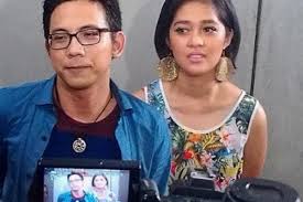 Check spelling or type a new query. Digugat Cerai David Noah Tak Hapus Foto Gracia Indri Di Instagram