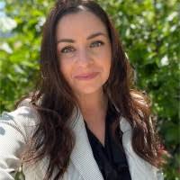 300+ "Dechristopher" profiles