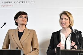August 2019 im alter von 67 jahren verstorben. Spo Und Neos Verlangen Schuloffnungen Dolomitenstadt At