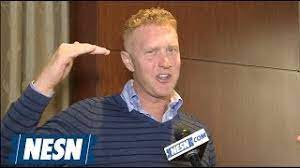 The story began almost a year ago when walker underwent hair transplant surgery in new england with a procedure called follicular unit extraction (fue).fue is a surgical hair procedure that is a relatively. Wes Welker Brian Scalabrine Talk Leonard Hair Transplant Associates Youtube
