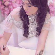 Take as many photos and videos, even the little details: Rizman Ruzaini The Royal Highness Collection Bridal Dress Buy Or Rent Women S Fashion Bridal Wear On Carousell