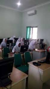 Hai adik adik, nah pada kesempatan yang baik ini kakak ingin membagikan contoh soal fisikan untuk adik adik kelas xii sma/ma soal ini kakak susun dalam bentuk soal uas yang terdapat soal pilihan ganda dan soal essay. Soal Aij Bulan Agustus 2019 Kls Xii Quiz Quizizz