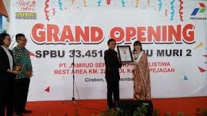 Maybe you would like to learn more about one of these? Baru Dibuka Spbu Di Rest Area Km 228a Tol Kanci Pejagan Langsung Pecahkan Rekor Muri Video Tribun Jabar