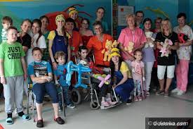 Oferujemy profesjonalną realizacje wszelkiego rodzaju imprez z udziałem dzieci. Terapia Zabawa I Smiechem Szpitalnych Dzieci Jelonka Com Wiadomosci Jelenia Gora