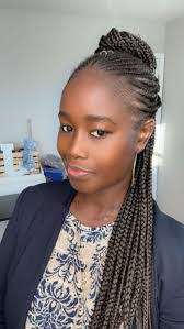 Colette Beard's Instagram, Twitter & Facebook