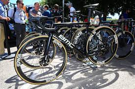 ツールを走ったディメンションデータのバイクたち bmc slr01 tmr time machine ツール ド フランス2019プロバイクvol 11 cyclowired ツールドフランス サイクリング 自転車