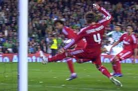 El lateral del real madrid dani carvajal lamentó el paso atrás. Real Madrid Las Siete Manos De Sergio Ramos