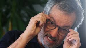 Os substitutos' explora relação entre pai e filho para falar de memória