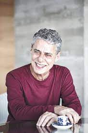Mp3 music listen with music unlimited. Top 10 As Melhores Musicas De Chico Buarque Melhores Musicas Musica Calice Chico Buarque