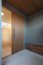 横須賀の家 株式会社sync 玄関ドア 引き戸 玄関ドア おしゃれ 玄関ドア