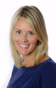 Lana Bennett's Instagram, Twitter & Facebook