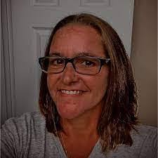 Tracy Demers's Instagram, Twitter & Facebook