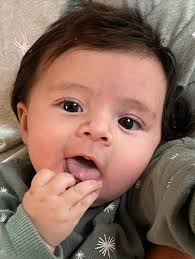 Rosa Sotelo Makeup Artist 💄👑（@__sotelo__）的Reels · 2021年12月31日