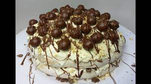 Percayalah, dalam beberapa dekad lagi, resepi pavlova versi malaysia akan menjadi satu sajian unik. How To Make A Chocolate Pavlova With Nutella Maltesers Youtube