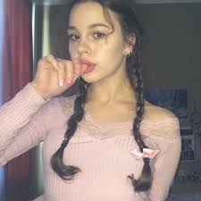 Exorcist Granger dan Hayabusa, duo yang tangguh, telah mengalahkan pasukan  Soul Eater dalam perjalanan mereka, yang berujung pada sumber kekuatan  iblis. Setelah tiba, mereka disambut oleh kehadiran tidak terduga dari  sesama Pengusir