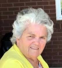 Faye Clements's Instagram, Twitter & Facebook