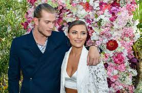 Sophia thomalla spricht erstmals über ihren freund loris karius. Wfukx0rw9bqnm