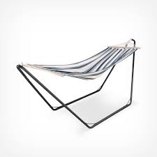 Single Garden Hammock Black Frame Vonhaus In 2020 Hammock Garden Hammock Black Frame