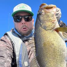 Tim Thao's Instagram, Twitter & Facebook