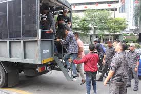 Illegal immigrants in malaysia comprise a substantial portion of the malaysian population at 3am, yusno once again emerged and said the journey was postponed indefinitely, and 24 hours later abah illegal migrants used for election purpose. 123 Illegal Immigrants Detained In City Swoop The Star