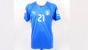 The italy national football team (italian: Italy National Team Football Shirt Signed By Pirlo Charitystars
