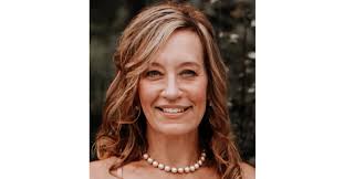 Laura Boehmer-Sales Associate