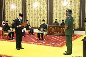 Kehidupan harian dan seni budaya masyarakat melayu lama, seperti dalam acara permainan, hiburan, majlis keramaian, adat istiadat atau upacara. Guan Dee Dilantik Timbalan Menteri Pelancongan Seni Dan Budaya Air Times News Network