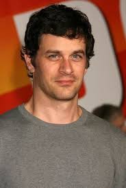 Tom Everett Scott