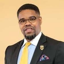 Elijah Rouse's Instagram, Twitter & Facebook