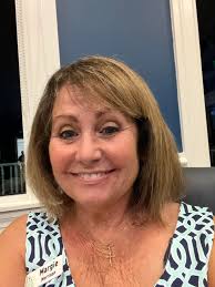 Hi all! I just wanted to introduce myself and share a photo I took. Ed and  Sue.