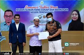 Blog ini diwujudkan bagi mempromosikan program pembangunan, yang dilaksanakan di negeri sarawak disamping memaklumkan aktiviti dan program terkini yang dijalankan di bahagian sukan dan unit pengurusan. Laman Web Rasmi Majlis Sukan Negeri Terengganu