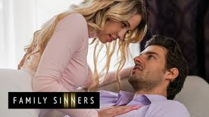 Family Sinners - Jay Smooth Confronts Blonde Khloe Kapri About Her Poor  Work & They End Up Fucking
