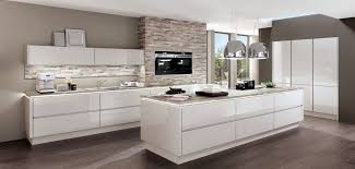 nobilia kuche qualitat preis und modelle im vergleich kuchenfinder kuchen design kuche hochglanz kuche hochglanz weiss