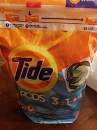 Its spring meadow scent is infused with fresh floral notes to help keep your family's clothes. Tide Pods Laundry Detergent Spring Meadow 152 Loads Walmart Com Walmart Com