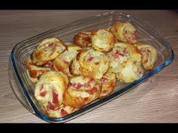 Blatterteigschnecken Mit Schinken Salami Und Kase Youtube Blatterteigschnecken Rezepte