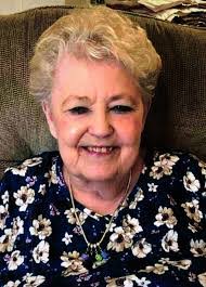 Lee Baber's Instagram, Twitter & Facebook